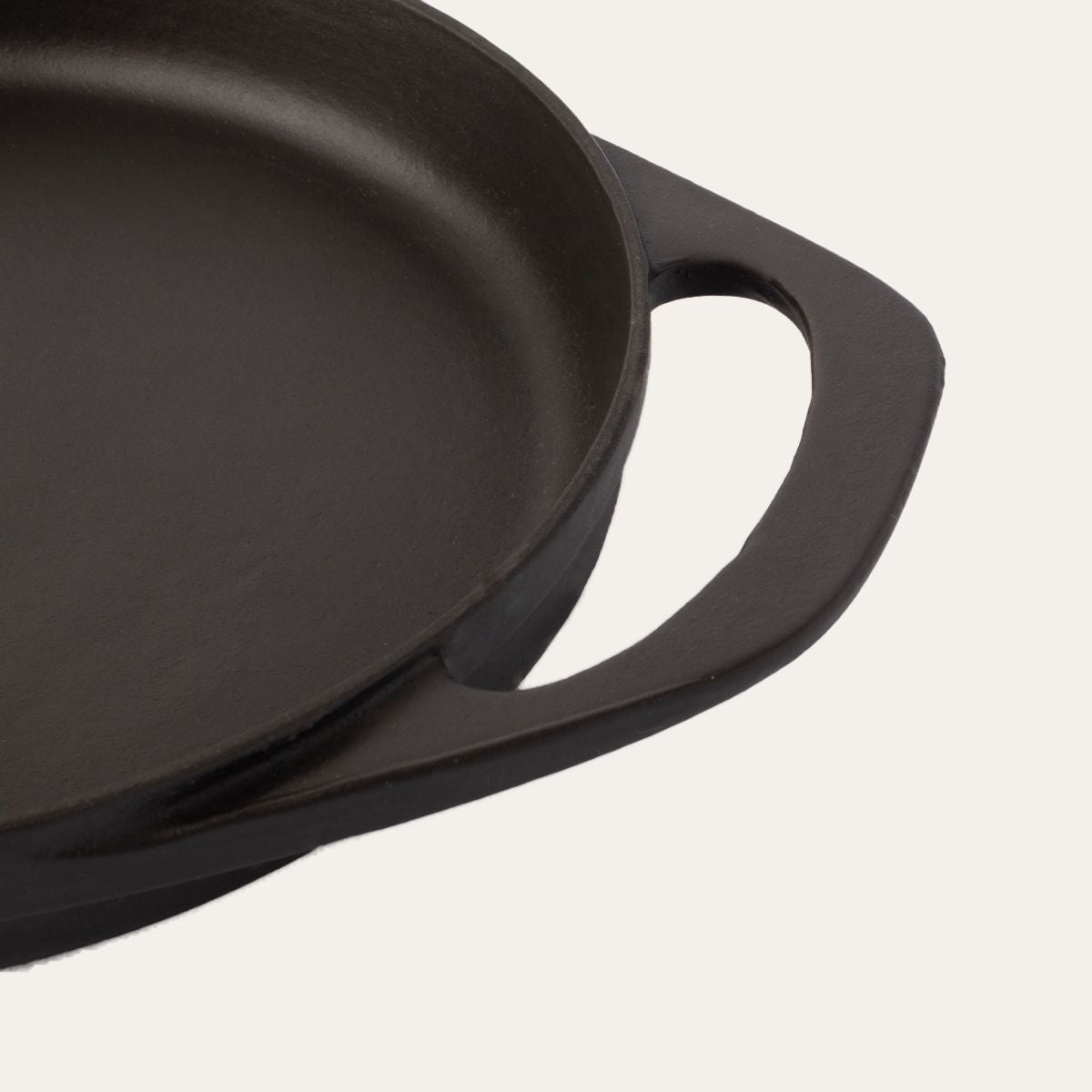 Mat Siyah Döküm Sahan Tava 22 cm